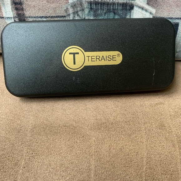 ERAISE Polarized Clip-on Sunglasses - Picture 7 of 7